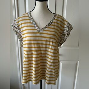 Easel mustard yellow & white with floral trim and back size large